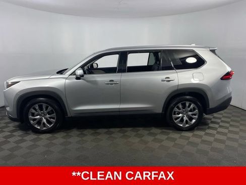 Used 2024 Toyota Grand Highlander FWD image 5