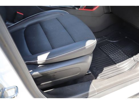 Used 2023 Chevrolet TrailBlazer RS image 15