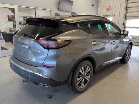 Used 2023 Nissan Murano SV AWD/4WD image 5