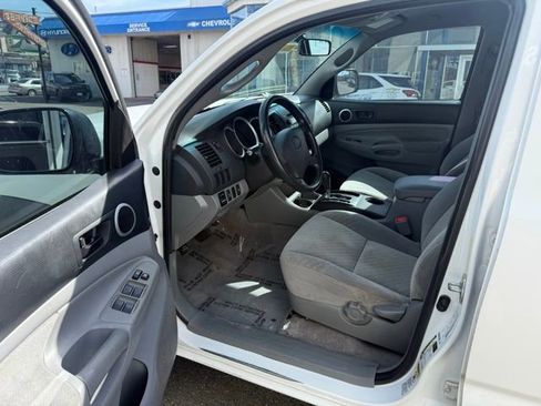 Used 2009 Toyota Tacoma 4x4 Double Cab image 7