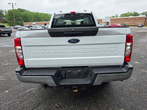 Used 2022 Ford F250 XL w/ Power Equipment Group AWD/4WD image 5