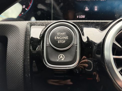 Used 2020 Mercedes-Benz A 220 image 26