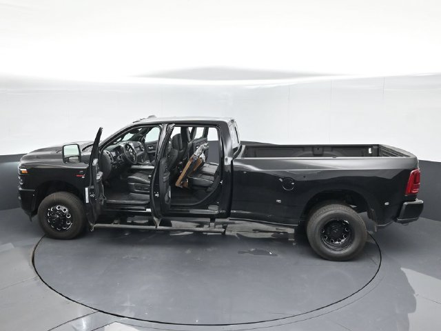 New 2026 RAM 3500 Laramie AWD/4WD image 56