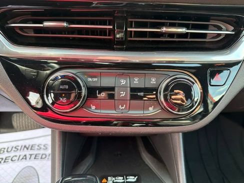 Certified 2024 Buick Envista Sport Touring w/ Convenience I Package FWD image 20