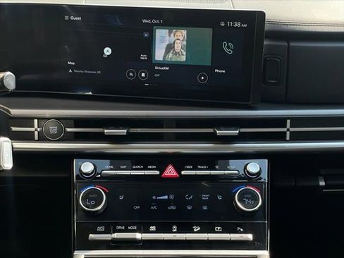 Used 2025 Hyundai Santa Fe XRT image 10