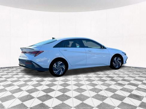 New 2025 Hyundai Elantra Sport w/ Cargo Package image 13
