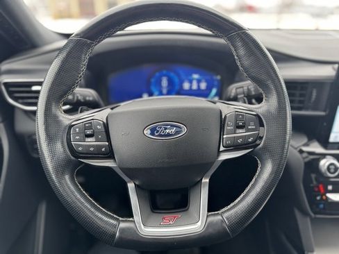 Used 2021 Ford Explorer ST w/ ST Street Pack image 25