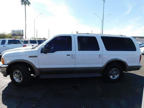 Used 2001 Ford Excursion Limited image 4