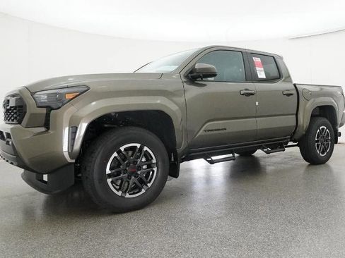 New 2026 Toyota Tacoma TRD Sport image 17