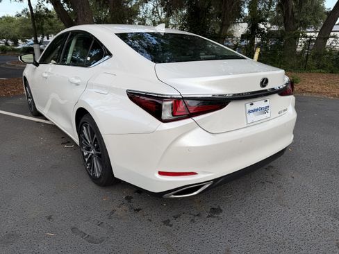 Used 2025 Lexus ES 350 w/ Premium Package FWD image 7
