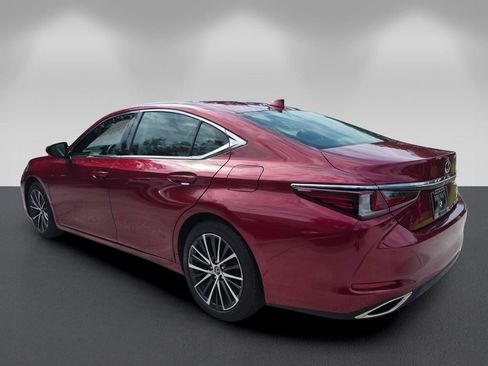 Used 2024 Lexus ES 350 w/ Premium Package FWD image 6