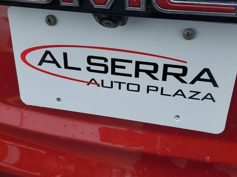 Certified 2023 GMC Acadia SLE w/ Driver Convenience Package image 7