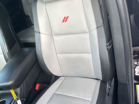 Used 2024 Dodge Durango GT AWD/4WD image 30