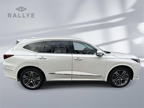 Used 2026 Acura MDX w/ Advance Package image 2