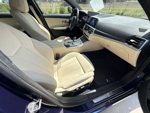 Used 2019 BMW 330i Sedan w/ Convenience Package RWD image 15