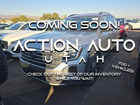 Used 2025 Volkswagen Atlas SE FWD image 1