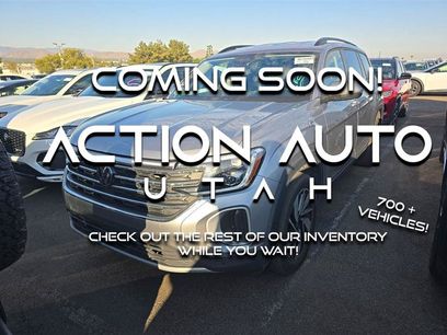 Used 2025 Volkswagen Atlas SE