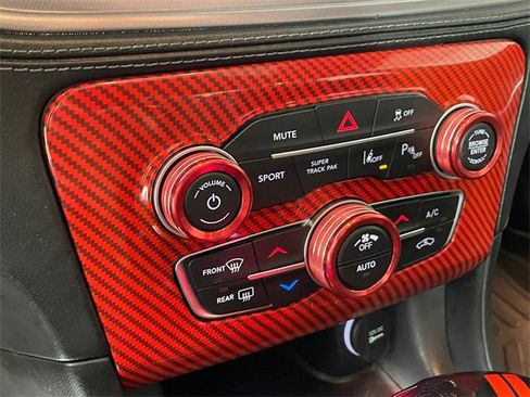 Used 2023 Dodge Charger R/T w/ Plus Group image 10