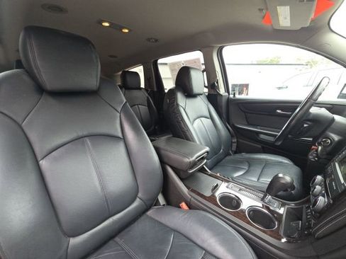Used 2016 Chevrolet Traverse LT image 23