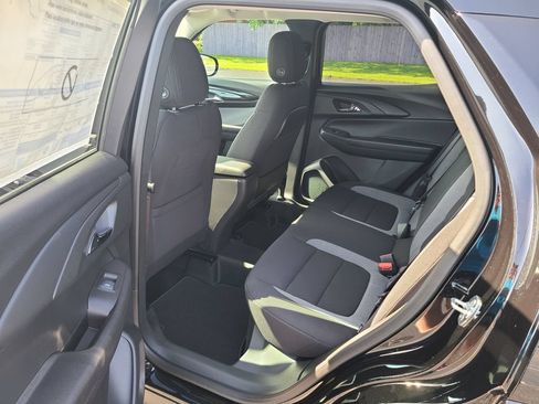 New 2026 Chevrolet TrailBlazer LT w/ Midnight Edition AWD/4WD image 18