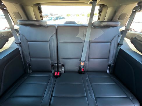 Used 2023 Chevrolet Tahoe Z71 AWD/4WD image 23