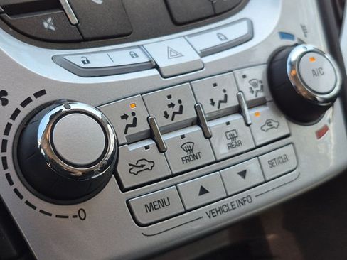 Used 2013 GMC Terrain SLE FWD image 15