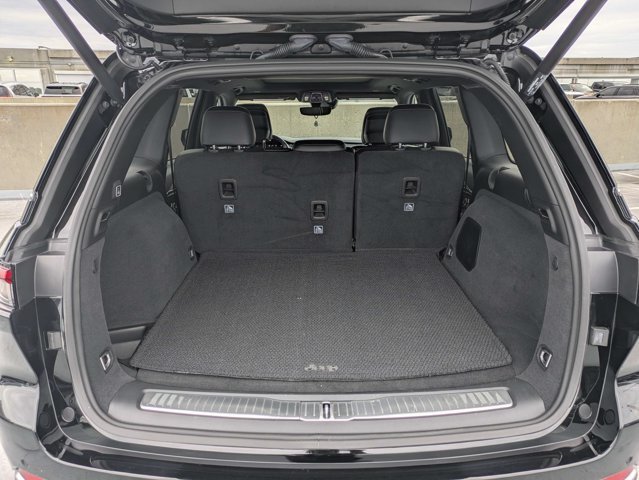 Certified 2025 Jeep Grand Cherokee Summit AWD/4WD image 12