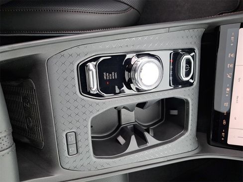 New 2025 Jeep Wagoneer S Limited image 27