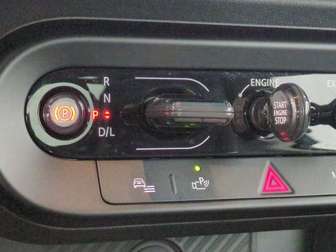 Certified 2025 MINI Cooper S image 30