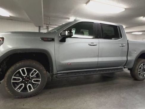 New 2026 GMC Sierra 1500 AT4 w/ AT4 Premium Package AWD/4WD image 4