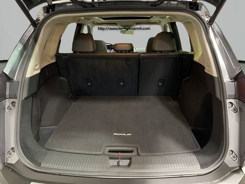 Certified 2023 Nissan Rogue SV w/ SV Premium B Package AWD/4WD image 25