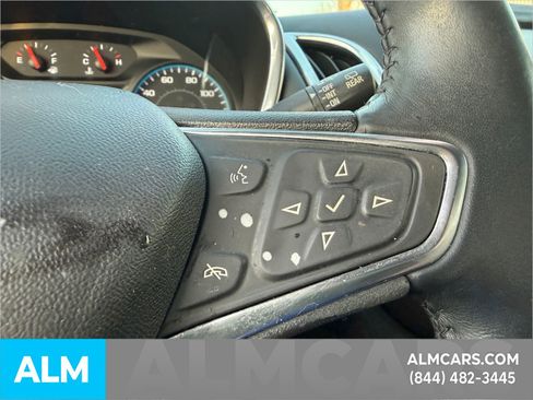 Used 2018 Chevrolet Equinox LT image 24