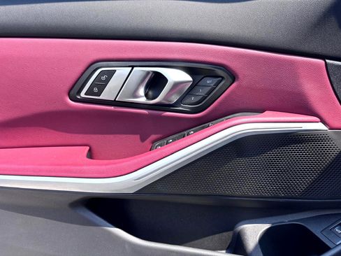 Used 2023 BMW 330i Sedan w/ M Sport Package image 26