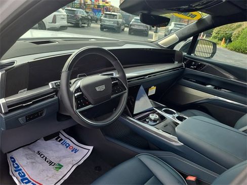 New 2025 Cadillac Escalade IQ Luxury 2 image 22