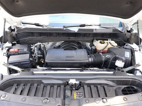 Used 2019 Chevrolet Silverado 1500 LT Trail Boss AWD/4WD image 48