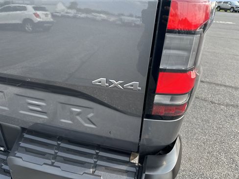 Used 2022 Nissan Frontier S w/ Technology Package image 6