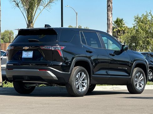 New 2026 Chevrolet Equinox LT w/ Safety and Technology Package FWD image 4