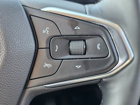 Used 2025 Chevrolet Trax ACTIV w/ Driver Confidence Package image 22