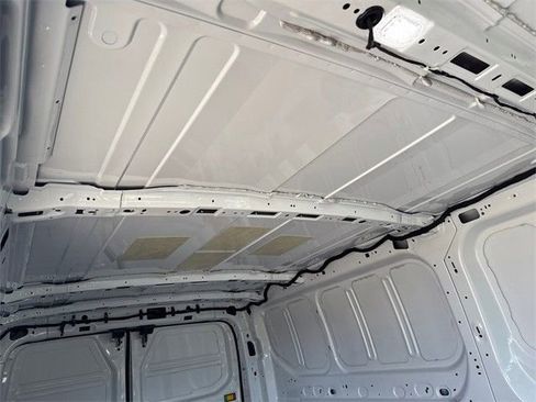New 2025 Ford Transit 250 Low Roof RWD image 25