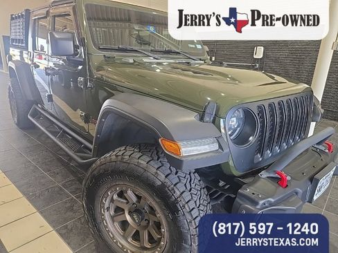 Used 2023 Jeep Gladiator Rubicon w/ LED Lighting Group AWD/4WD image 5