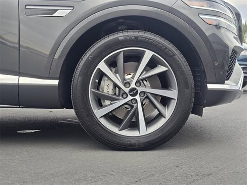 Used 2025 Genesis GV80 2.5T Advanced image 32