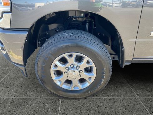 Used 2024 RAM 2500 Laramie image 14