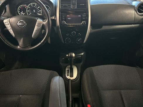 Used 2016 Nissan Versa Note SV FWD image 4