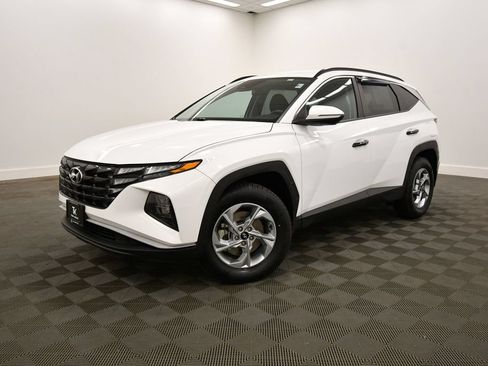 Used 2023 Hyundai Tucson SEL AWD/4WD image 2