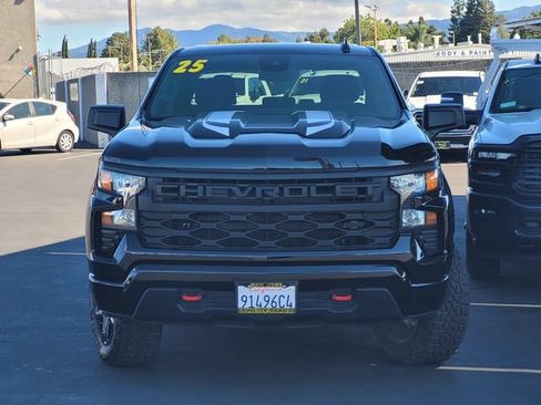 Used 2025 Chevrolet Silverado 1500 Custom Trail Boss w/ LPO, Dark Essentials Package AWD/4WD image 2