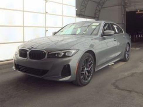 Used 2025 BMW 330i Sedan image 1