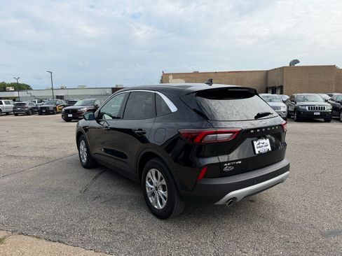 Used 2024 Ford Escape Active w/ Tech Pack #2 FWD image 6