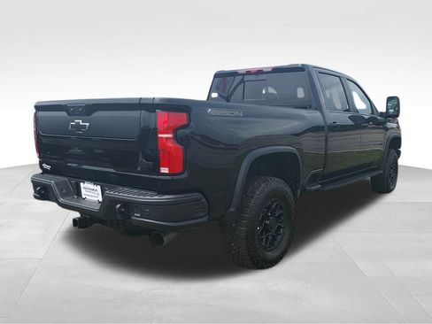 New 2026 Chevrolet Silverado 2500 ZR2 w/ ZR2 Bison Edition AWD/4WD image 8