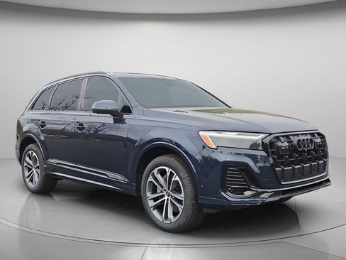 New 2026 Audi Q7 2.0T Premium AWD/4WD image 3
