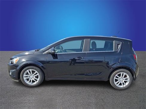 Used 2016 Chevrolet Sonic LT w/ Wheels and Fog Lamp Package image 7